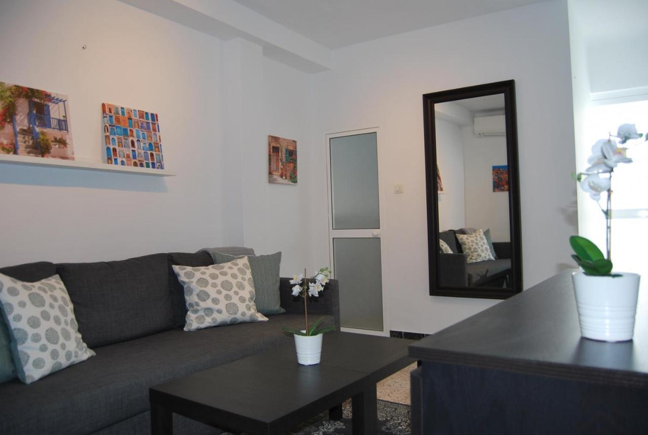 Ap290 - Casa Olivia Villa Нерха Екстериор снимка